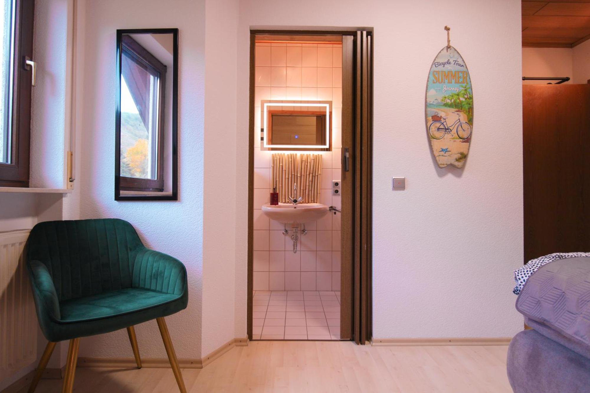 Stilvolle Wellness-Ferienwohnung In Neef Whirlpool, Sauna, Grill, Fitness, Billard & Moselblick Экстерьер фото