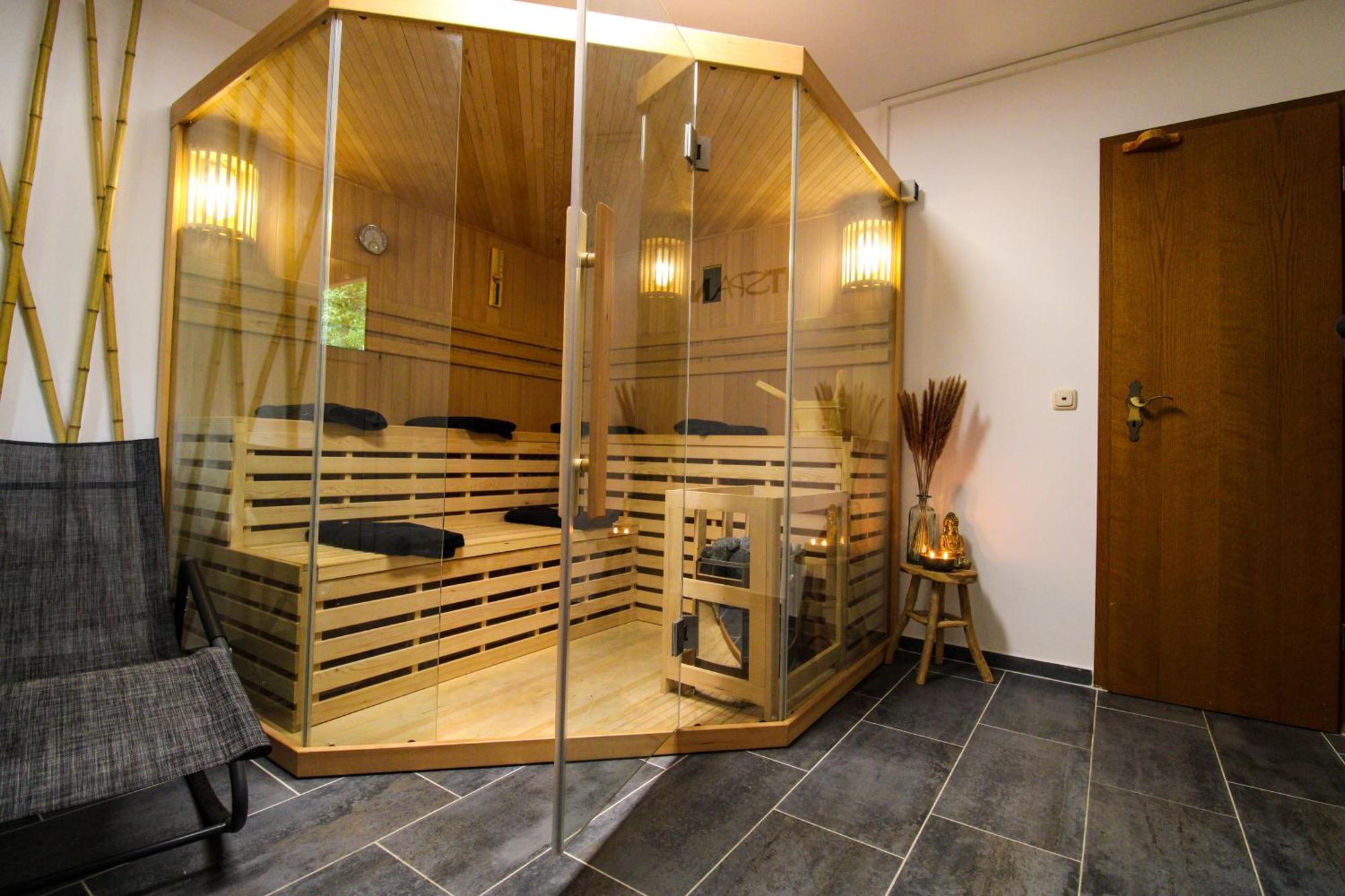 Stilvolle Wellness-Ferienwohnung In Neef Whirlpool, Sauna, Grill, Fitness, Billard & Moselblick Экстерьер фото