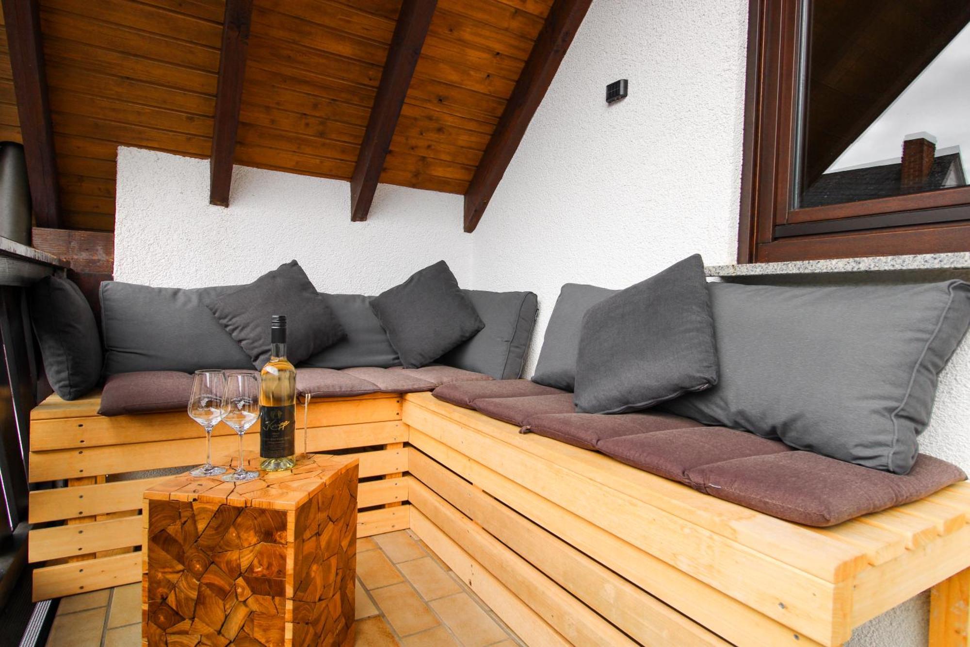 Stilvolle Wellness-Ferienwohnung In Neef Whirlpool, Sauna, Grill, Fitness, Billard & Moselblick Экстерьер фото