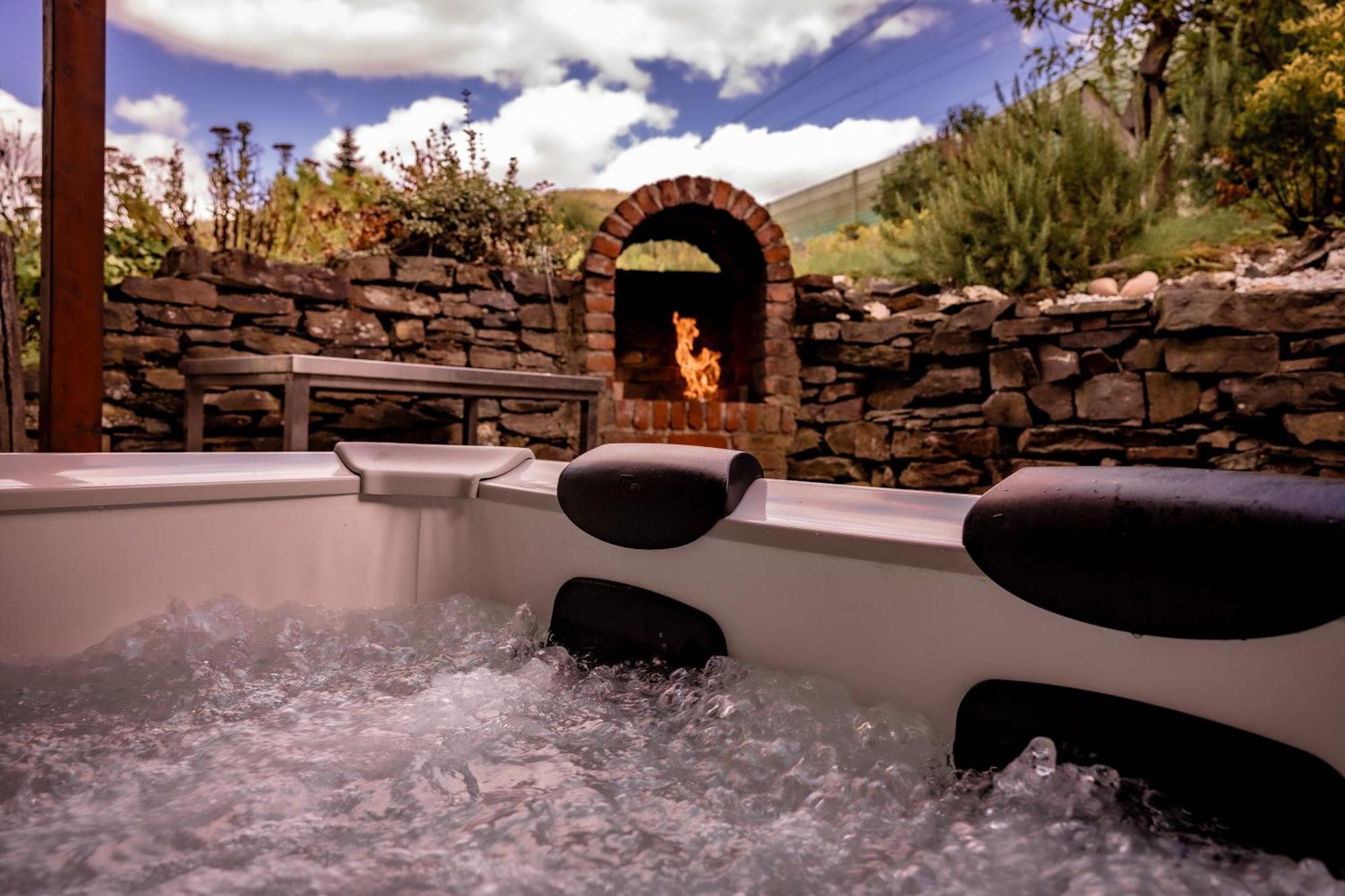 Stilvolle Wellness-Ferienwohnung In Neef Whirlpool, Sauna, Grill, Fitness, Billard & Moselblick Экстерьер фото